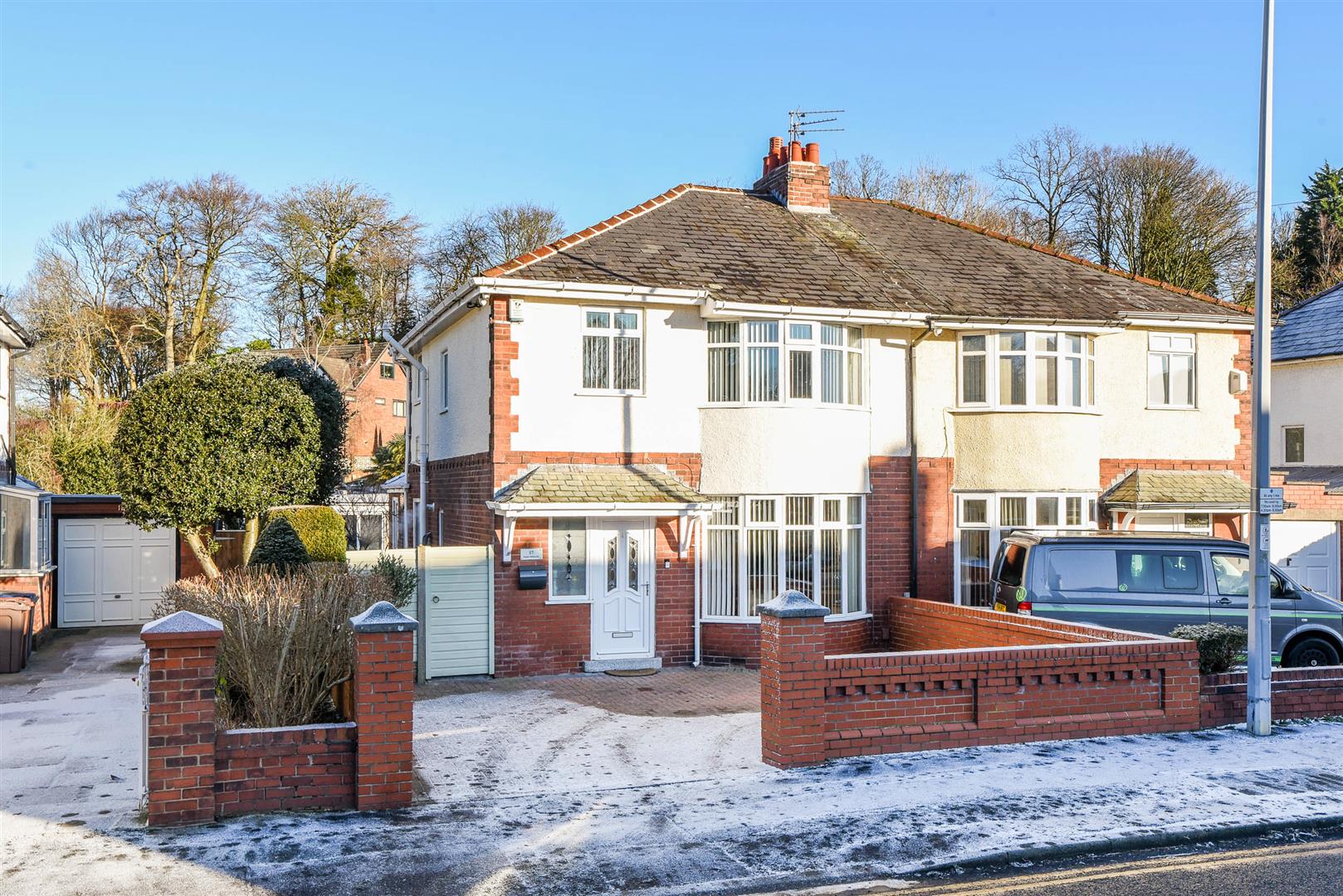 3 bed property in Higher Walton Road, Preston